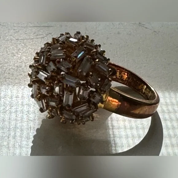 Large Gold rhinestone “ball” ring w/ rectangle muted rhinestones pieces -Size 8 - Picture 7 of 11